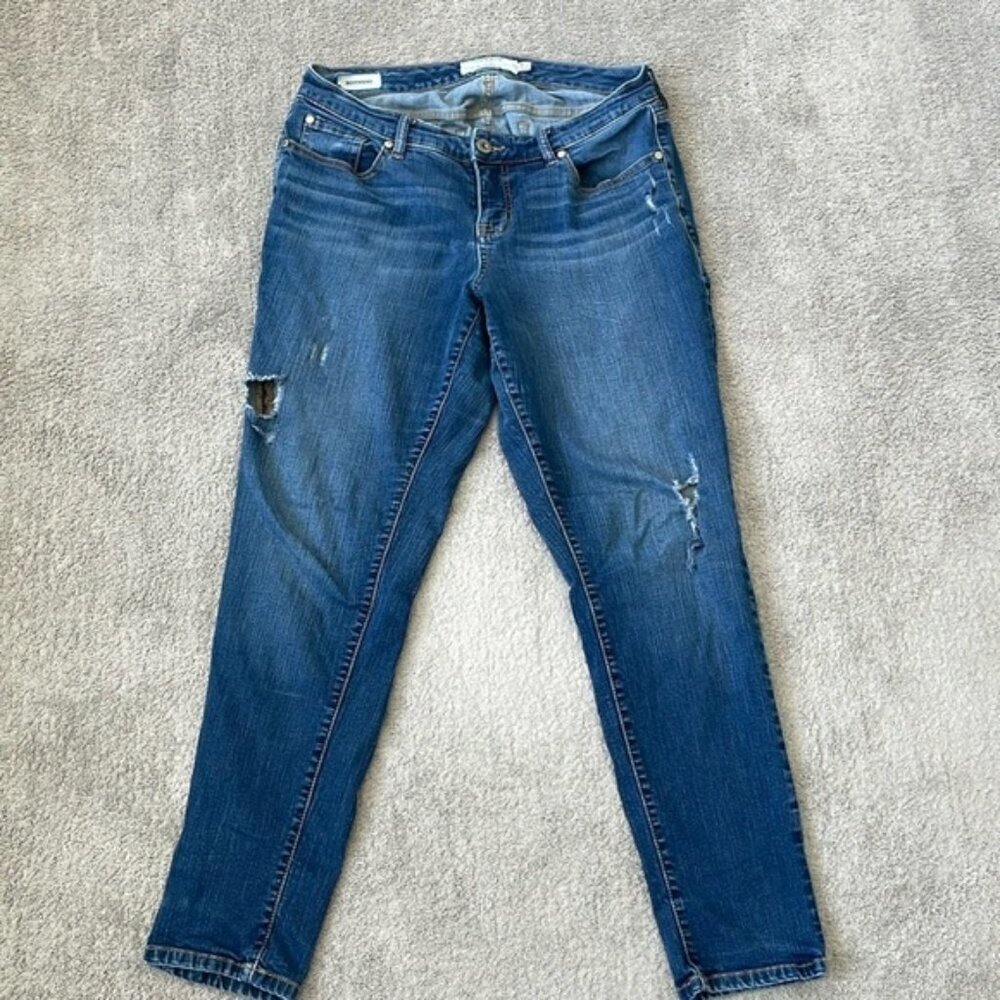 VGC Torrid Boyfriend Jean - Medium Wash - Some Distressing - Size 12R